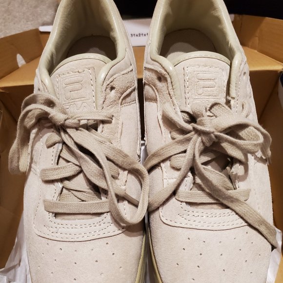 Fila Sage Green Shoes - Picture 6 of 7